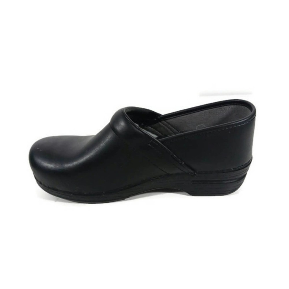 S856 EUC $130 Dansko Professional XP sz 41